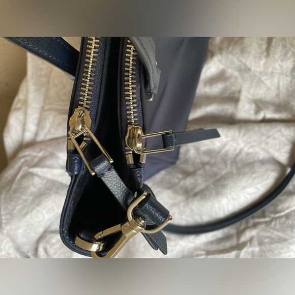 Kate Spade NY DAWN BREEZY MEDIUM SATCHE Navy Blue Crossbody Strap Nylon Bag - Picture 5 of 10
